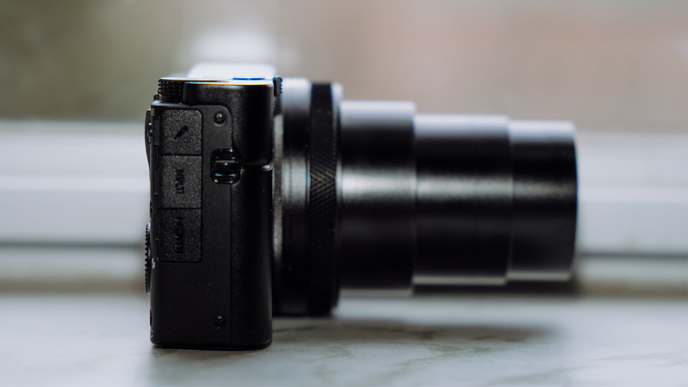 Sony Cyber-shot DSC-RX100 VII
