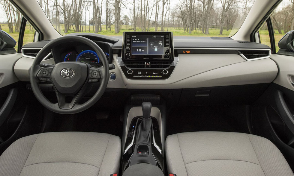 2020 Toyota Corolla Hybrid LE interior
