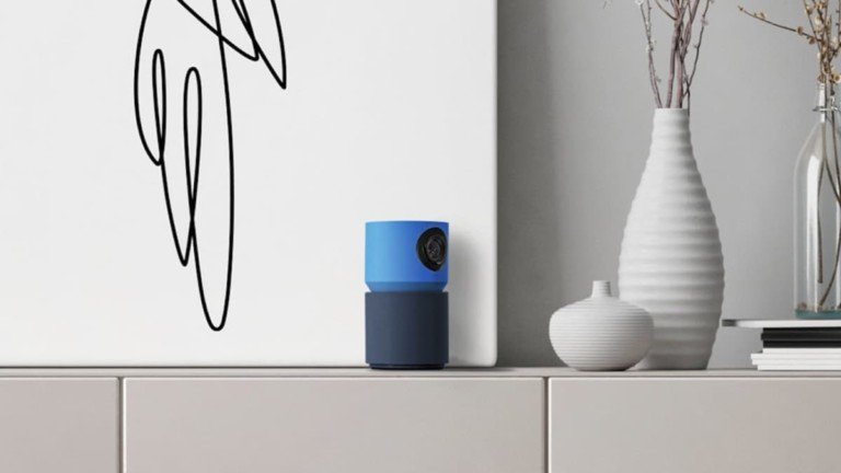 Hoop Cam+ Smart AI Indoor Camera