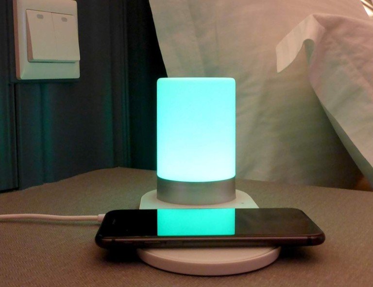 LXORY Wireless Charging Lamp
