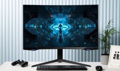 Samsung Odyssey G7 Detailed Gaming Monitor