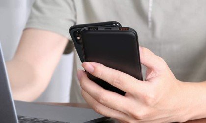 AUKEY Sprint Wireless 8,000 mAh Portable Charging Power Bank