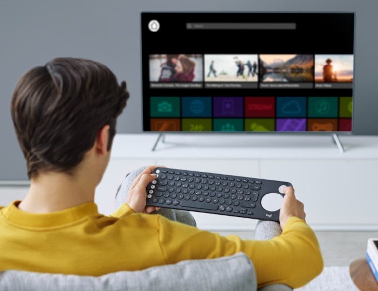 Logitech K600 Smart TV Keyboard