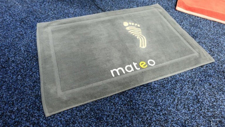 Mateo Smart Bathroom Mat