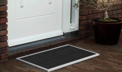 RiZZ The New Standard Luxury Doormat