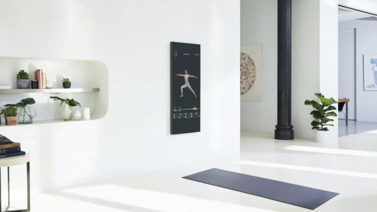 MIRROR Interactive Home Gym