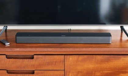 Bose Smart Soundbar 300 Sleek Speaker