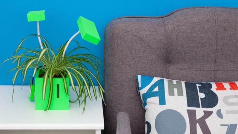 QBUX urban farming gadget
