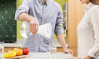 Soma Glass Carafe Hourglass Water Filter