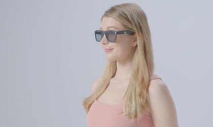 Blueberry Stress-Reducing Smart Glasses