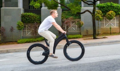 Reevo Hubless eBike