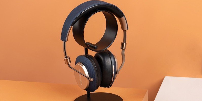 UPPERCASE Designs ZERO Aluminum Headphone Stand