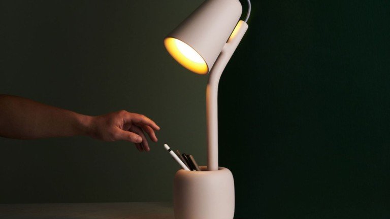 Suyo Table Light Utilitarian Lamp