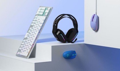 Logitech G733 lightspeed gaming headphones