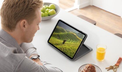Logitech Folio Touch iPad Keyboard Case
