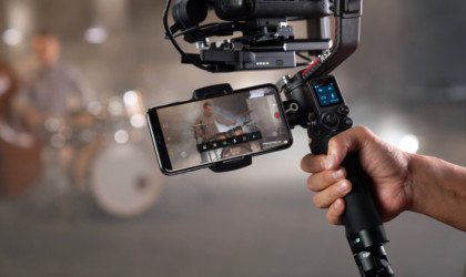 DJI RSC 2 compact camera stabilizer