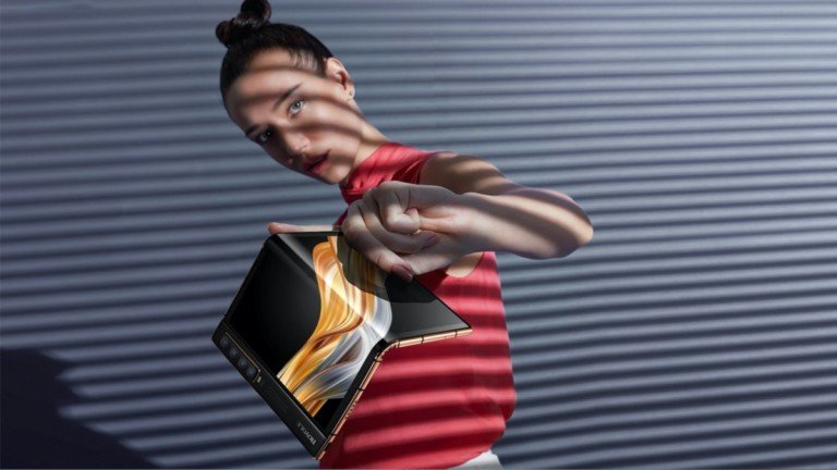 Royole FlexPai 2 5G foldable phone