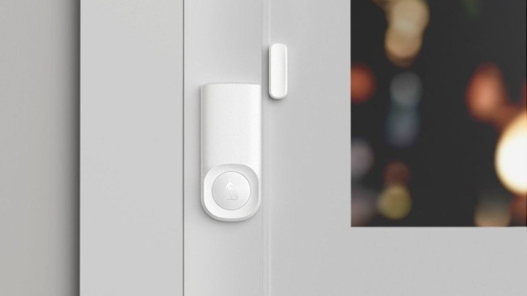 Kangaroo Motion + Entry Sensor home security device