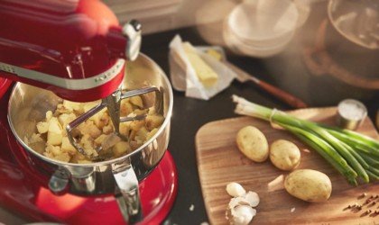KitchenAid Pro 600 Series 6-Quart Bowl Lift Stand Mixer