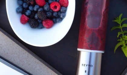 BEVVO Portable Blender Compact Smoothie Maker