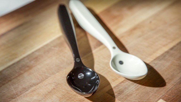 SpoonTEK taste-elevating spoon