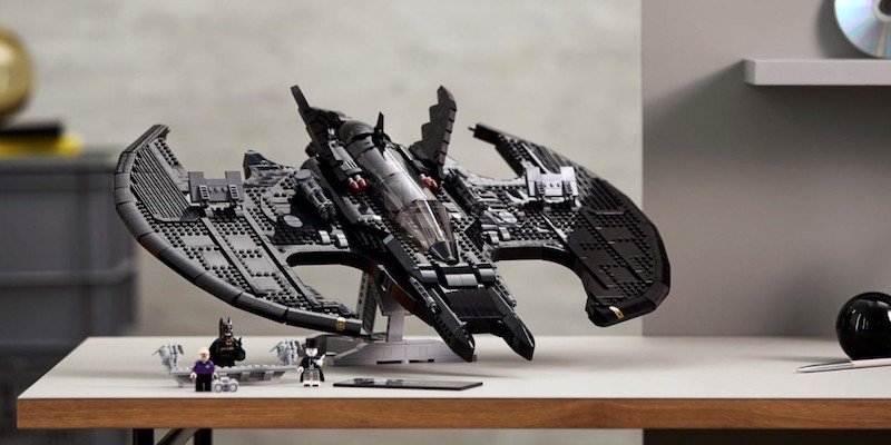 LEGO 1989 Batwing Batman building set