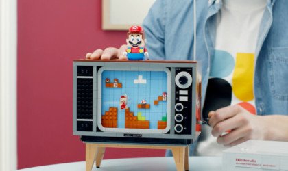 LEGO Nintendo Entertainment System Retro Mario Game