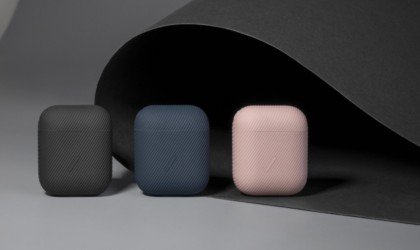 Native Union Curve Silicone AirPods Case