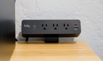 Fully Clamp-Mounted Surge Protector