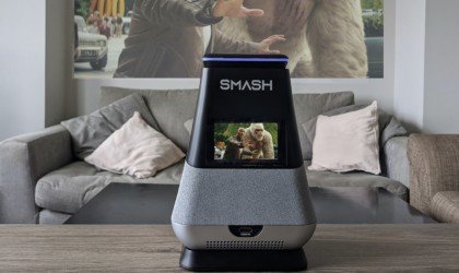 WooBloo SMASH portable smart projector