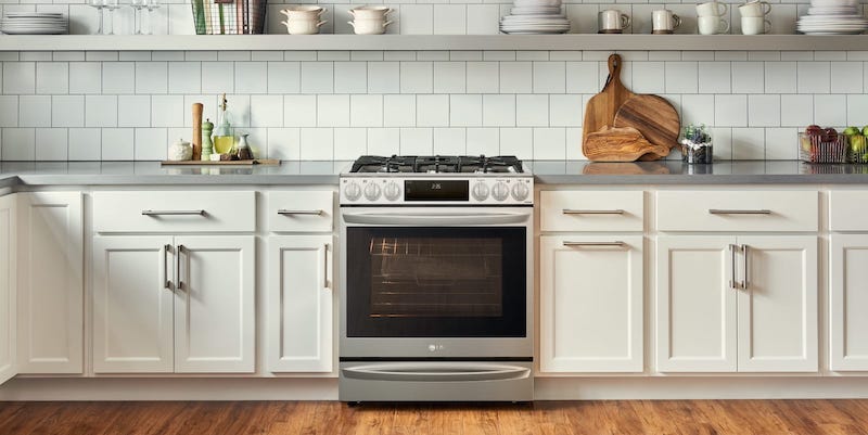 LG 2021 InstaView Range with Air Sous Vide air fryer oven
