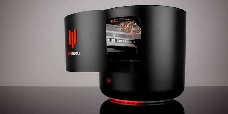 Cooler Master KFConsole bucket-shaped gaming PC