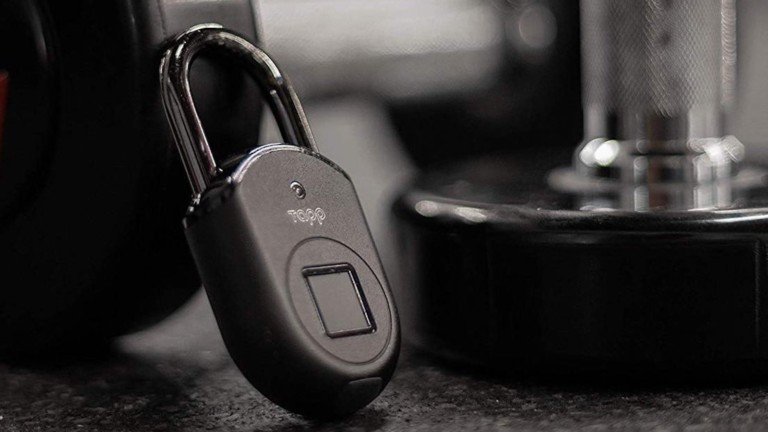Tapplock lite fingerprint padloc