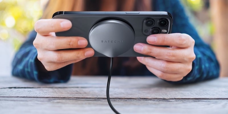 Satechi USB-C iPhone 12 Magnetic Wireless Charging Cable