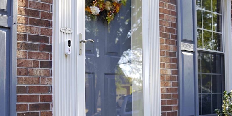 Alarm.com Touchless Video Doorbell