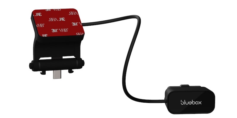 This AI driving helper offers 4 powerful apps in just 1 device for road safety