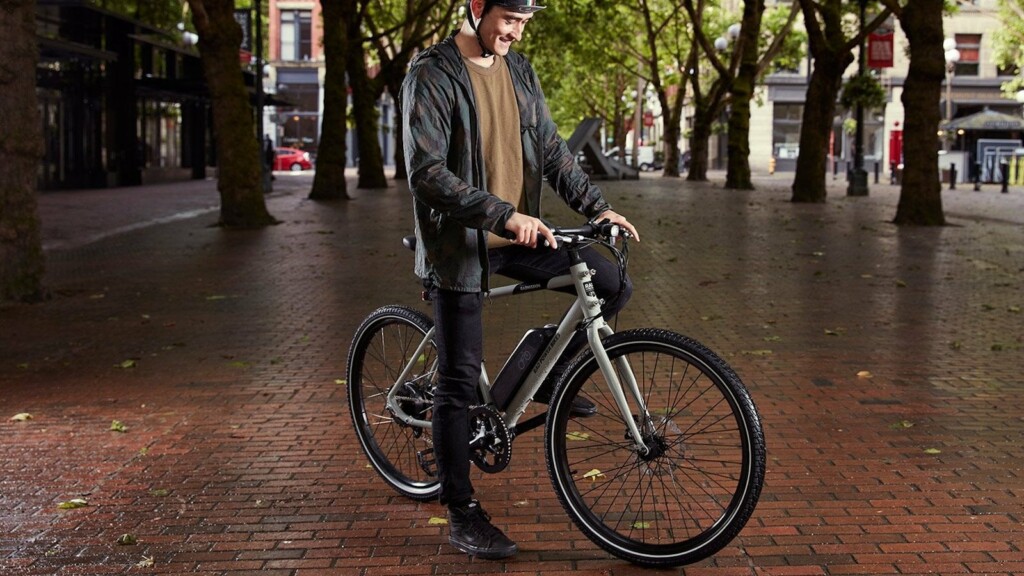 Check out the best commuter bikes for heavy riders