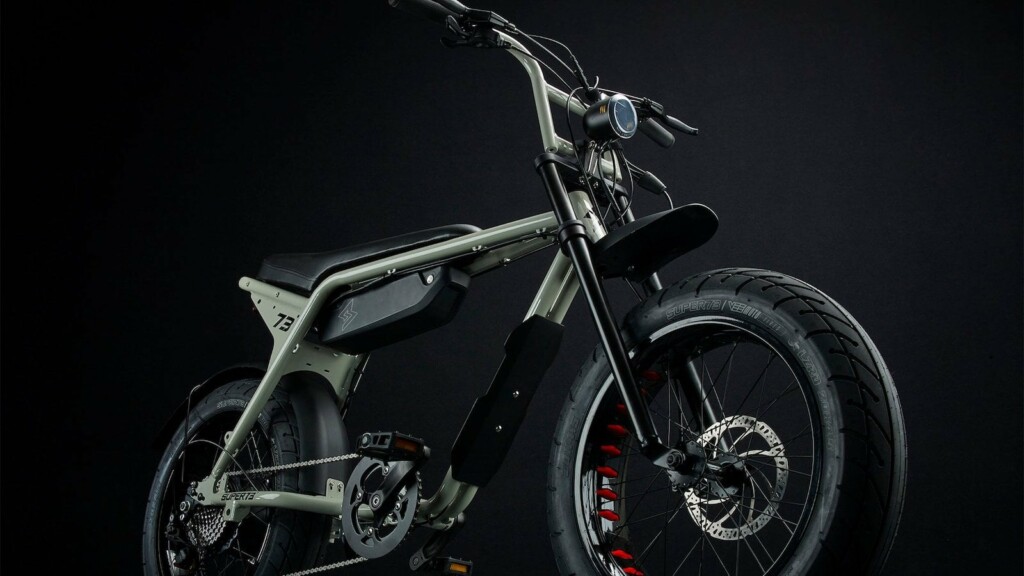 Check out the best commuter bikes for heavy riders