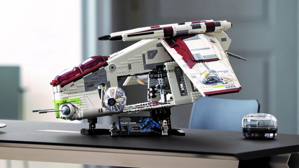 LEGO Republic Gunship Star Wars Building Set