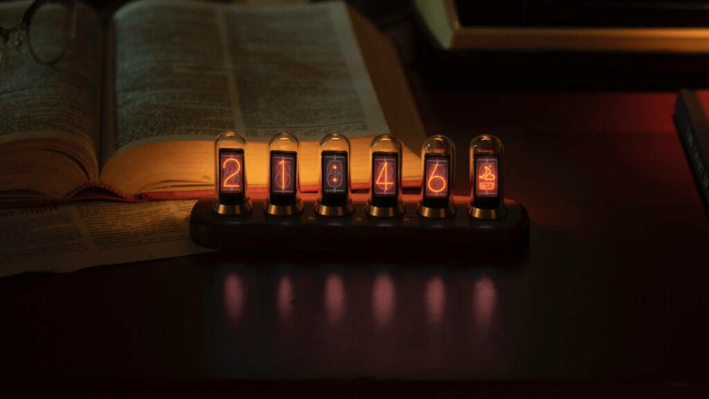 Nextube retro nixie clock