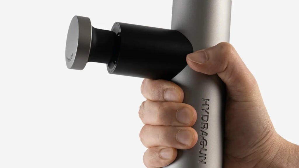 Essential travel gadgets for your 2023 trips