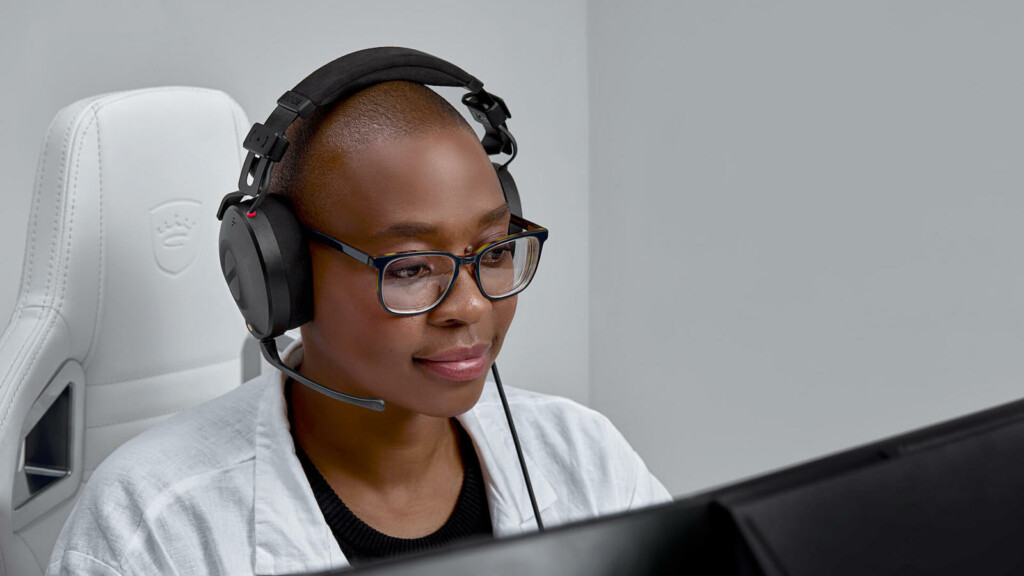 10 Useful content creator gadgets for podcasters and audio creators