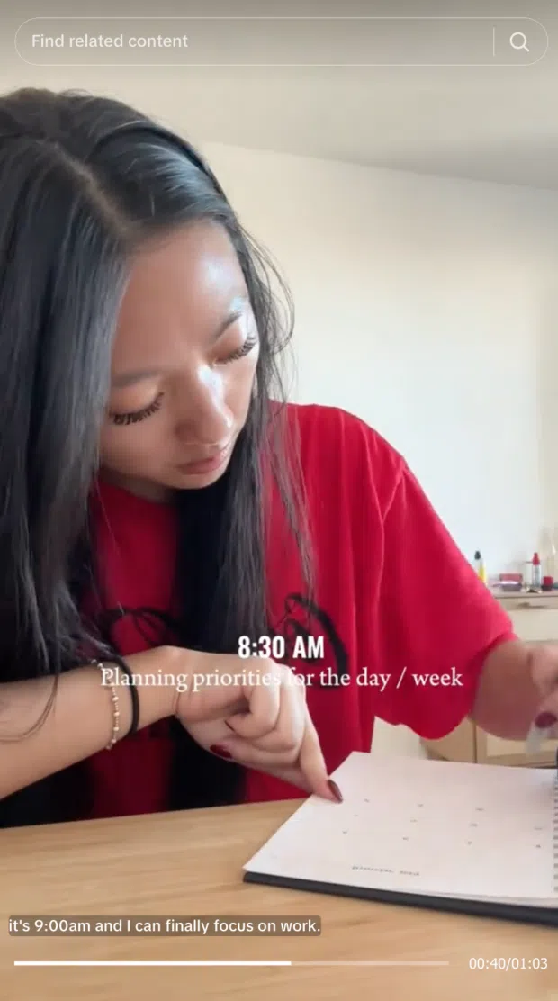 tiktok person planning priorities for the day and week