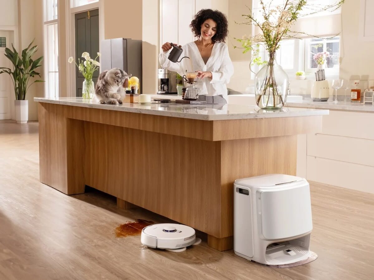 Narwal Freo Z10: Tangle-Free Robot Vacuum and Mop with High Suction & Auto Adjustment