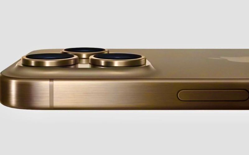 Bronze-like iPhone 16 Pro