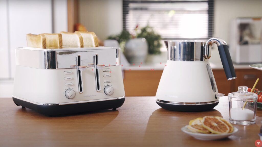 Morphy Richards Fusion Kettle and Toaster Set